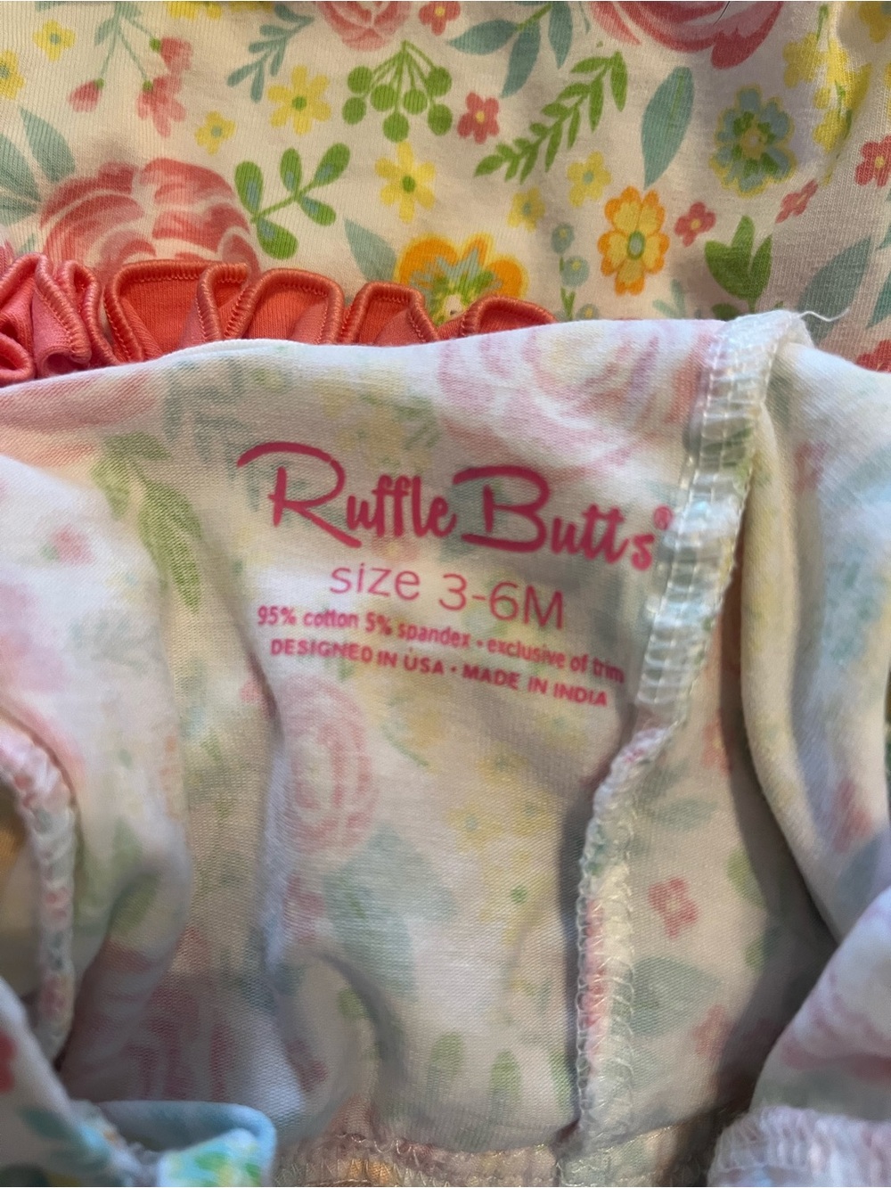 Ruffle Butts bubble - Picture 3 of 3